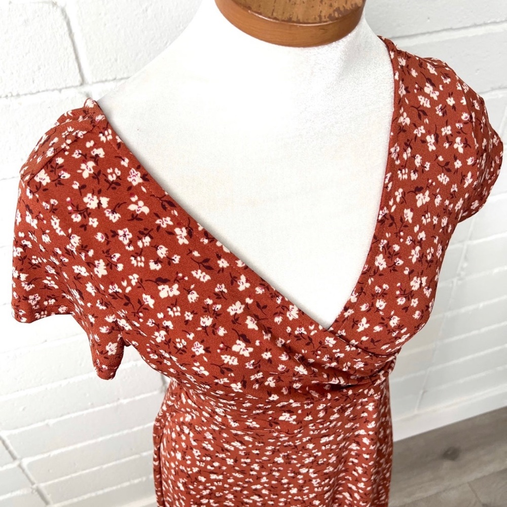 Kaileigh Amandine Maternity Nursing Dress - Picture 3 of 7